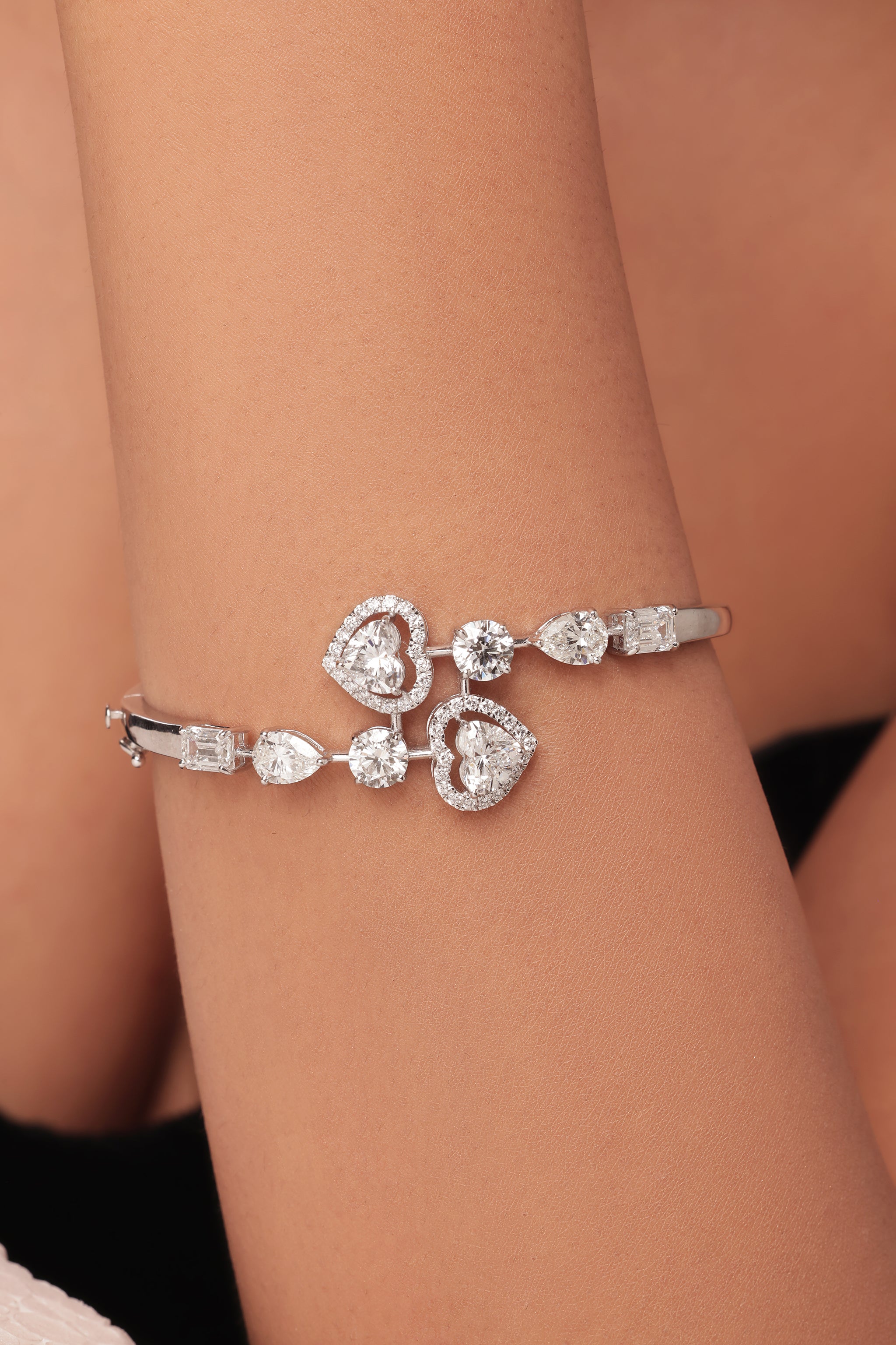 Multi-Shape Diamond oval bracelet
