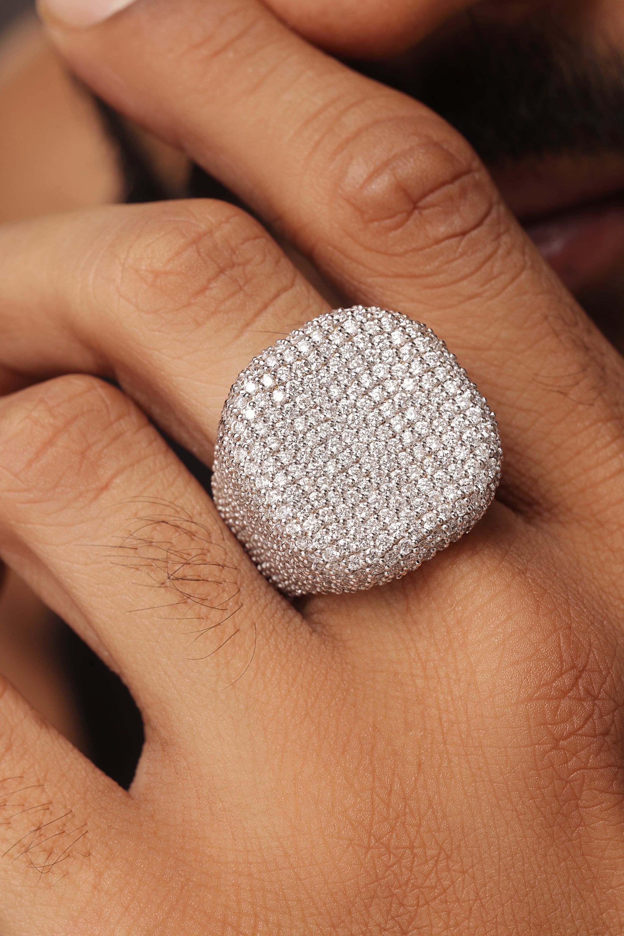 CLUSTER ROUND DIAMOND RING