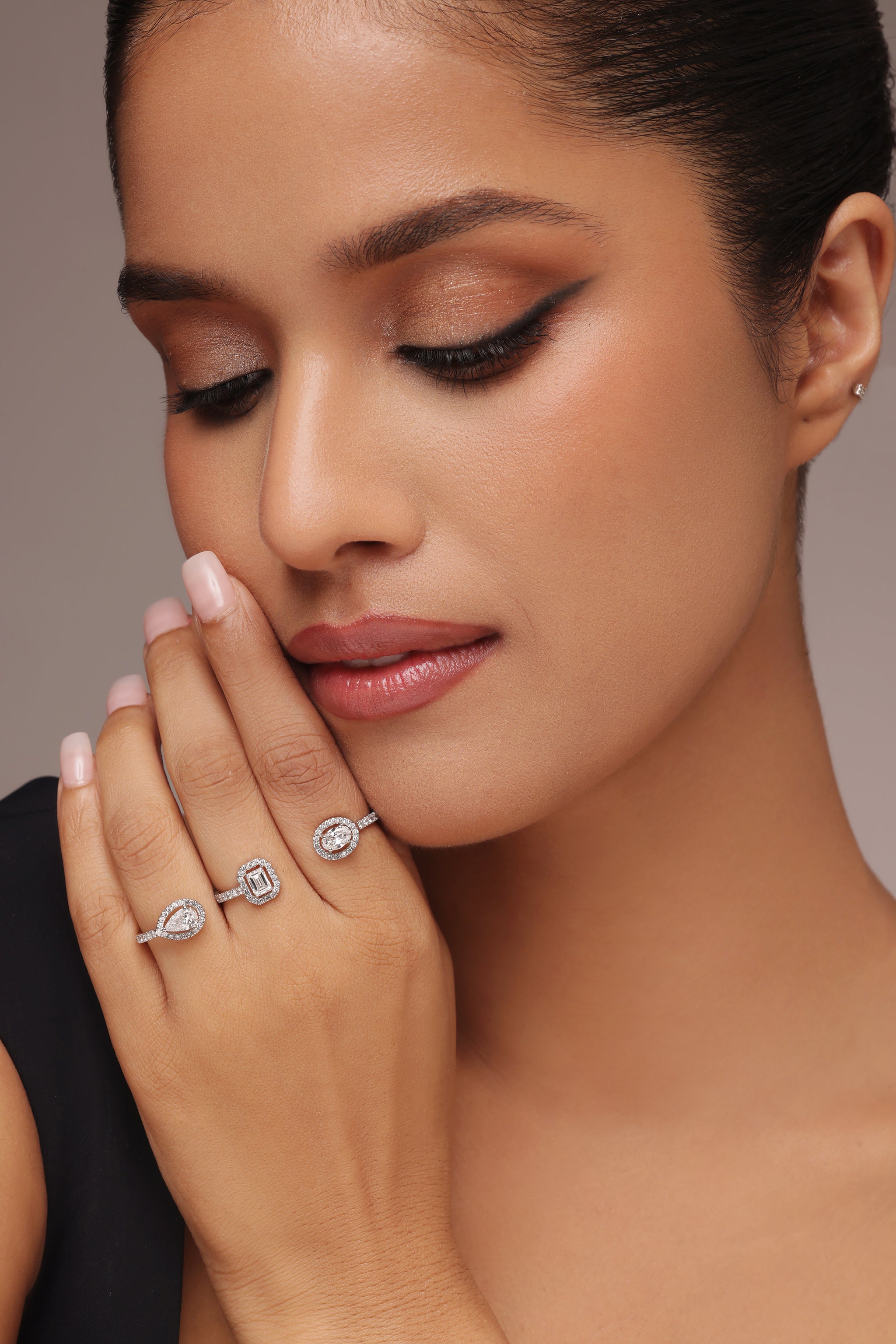 Solitaire Three-Finger Diamond Ring