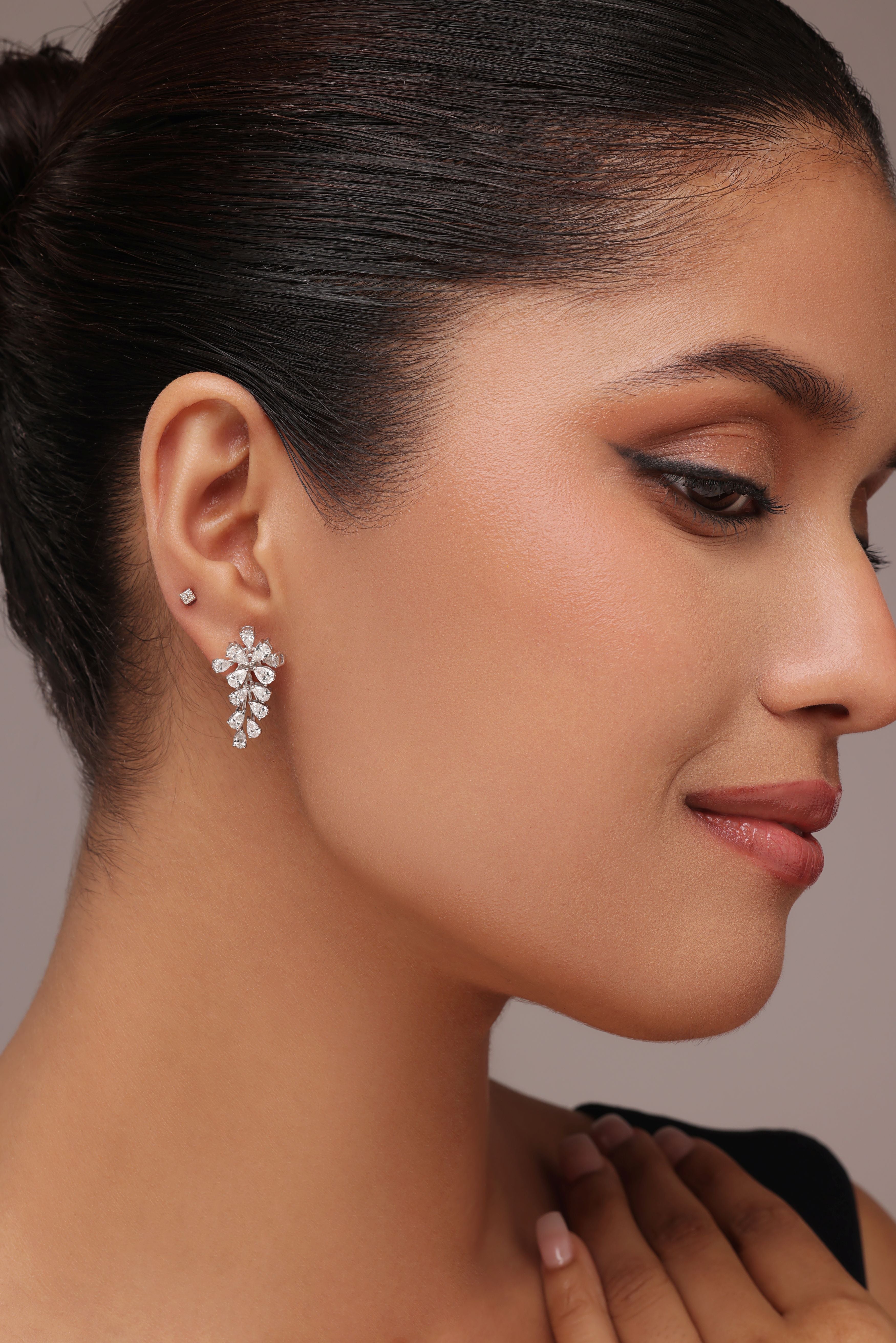 Lab-Grown Pear-Shaped Diamond Cluster Drop Earrings