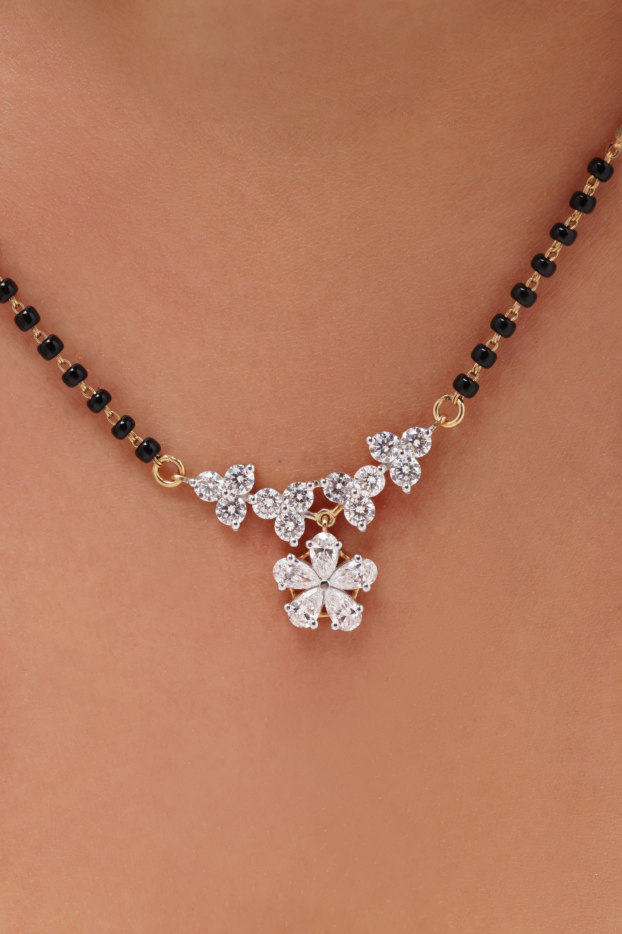 Diamond Floral Drop Tanmaniya