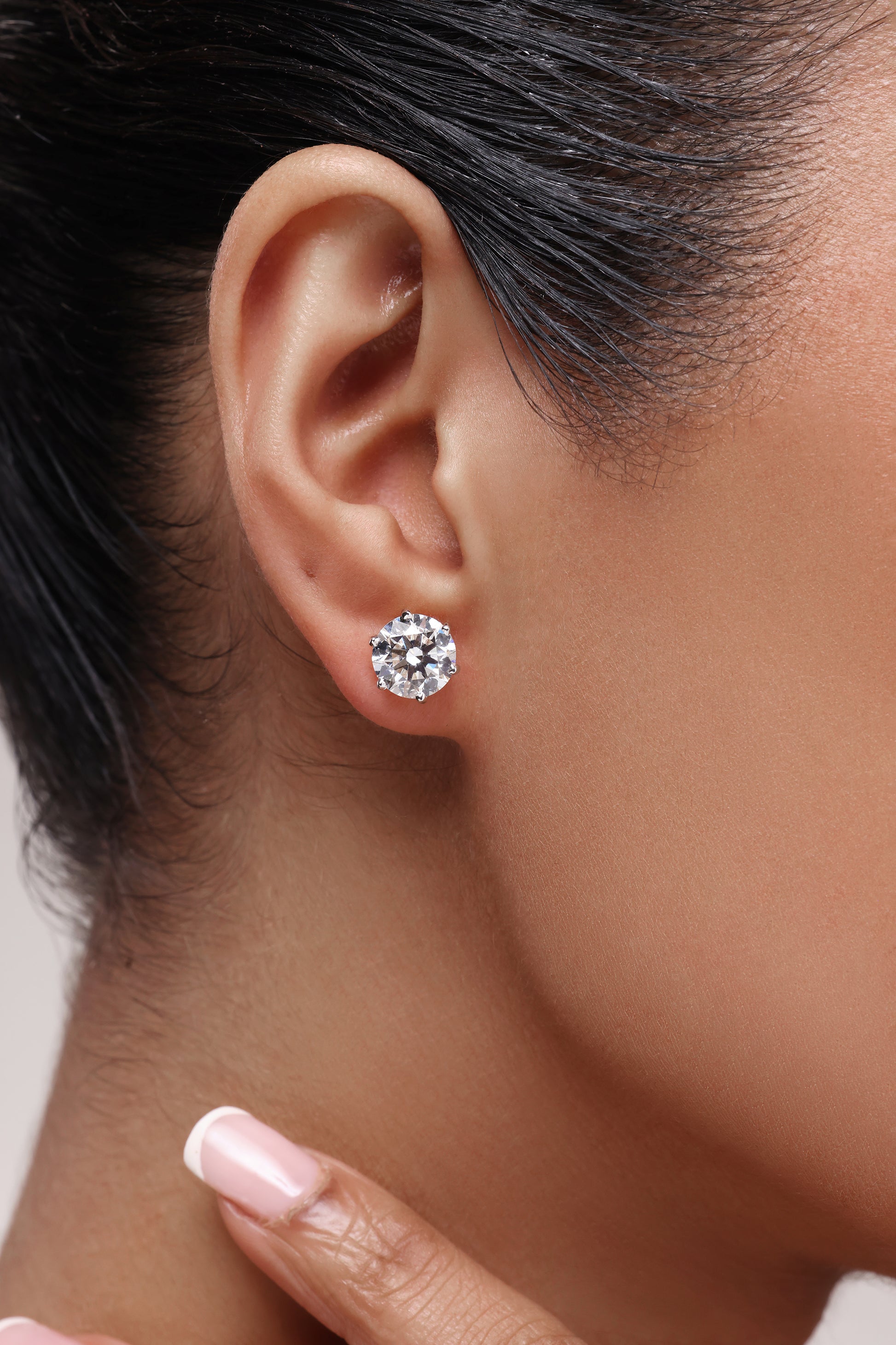 Round Solitaire Earrings