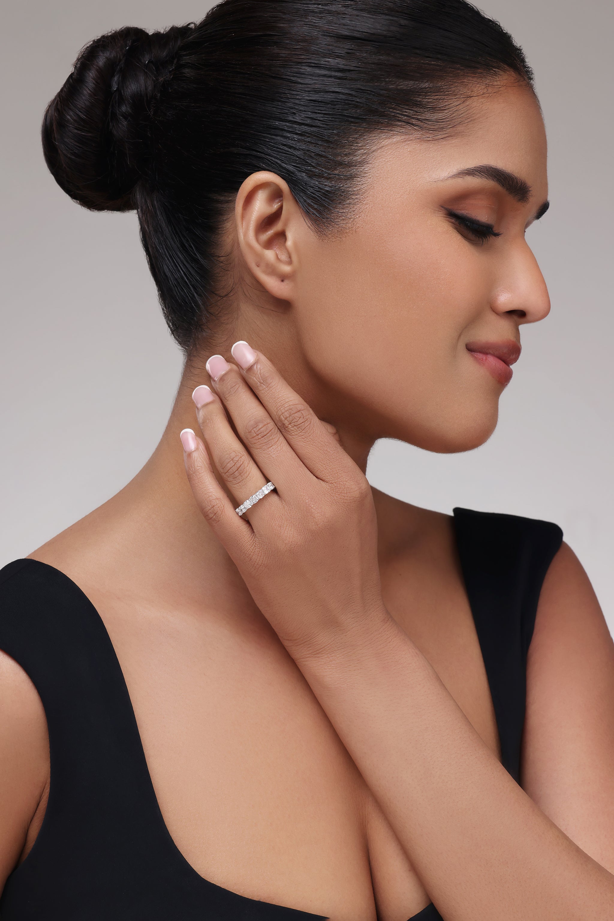 Cushion-Cut Diamond Eternity Band