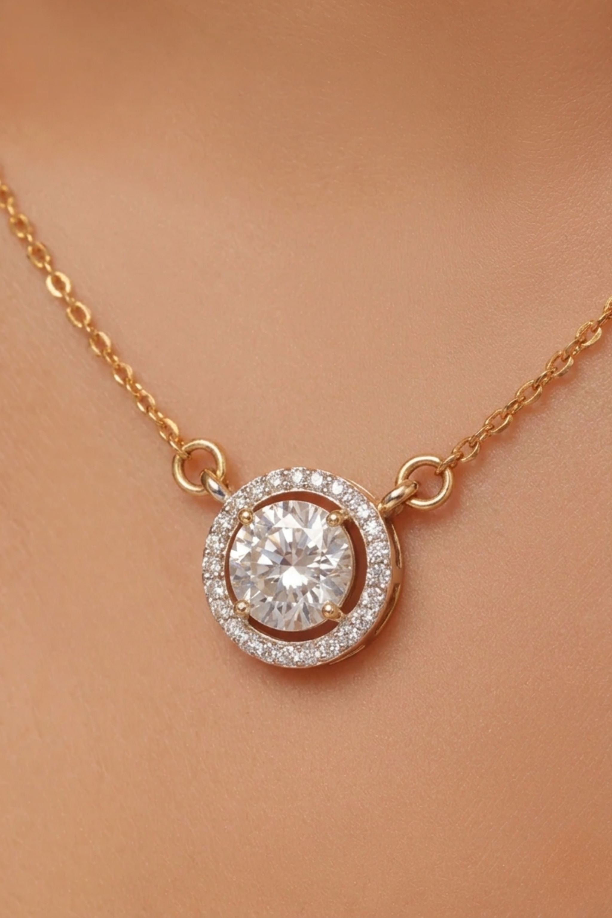 Round Halo Diamond Tanmaniya