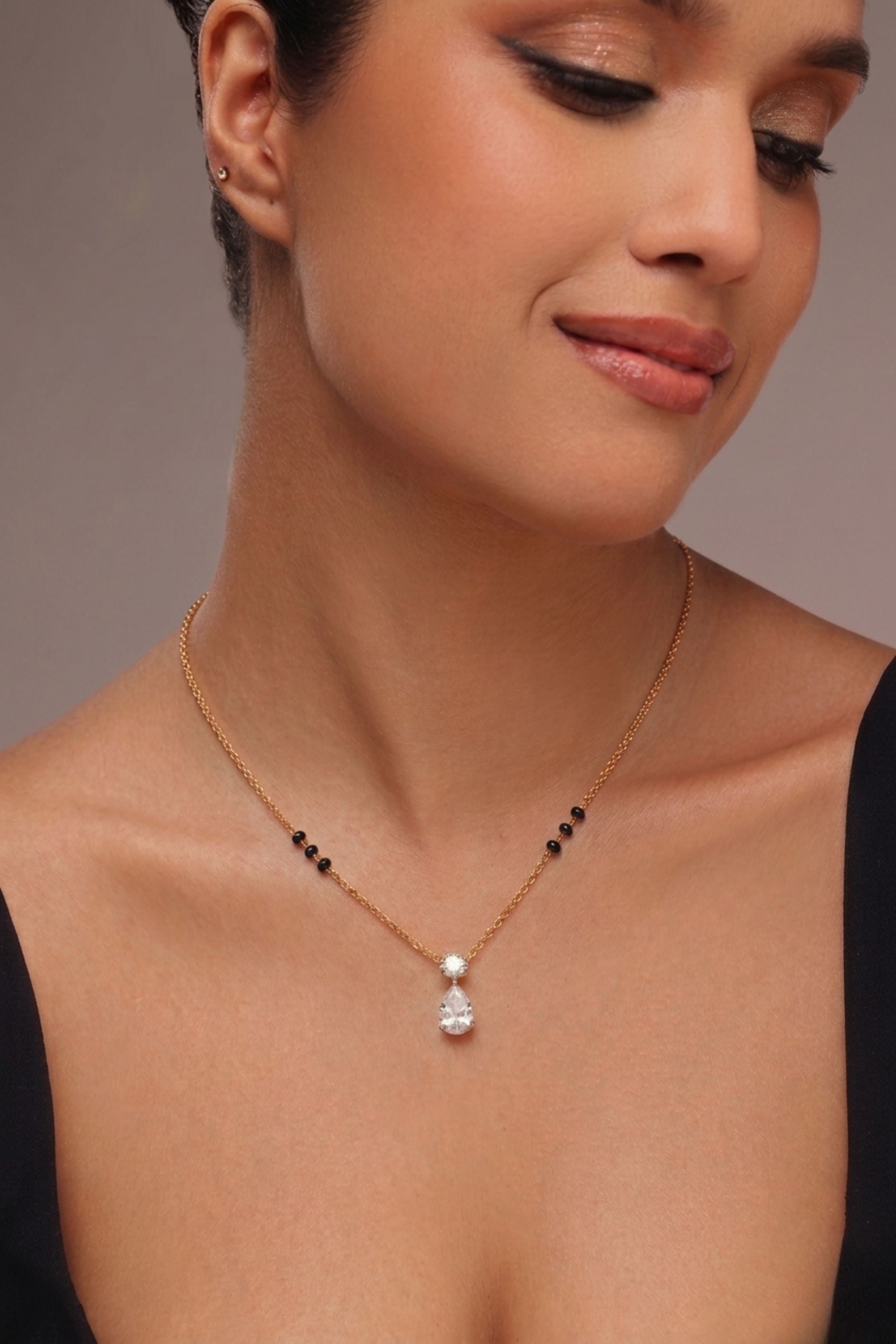 Pear and Round Diamond Tanmaniya