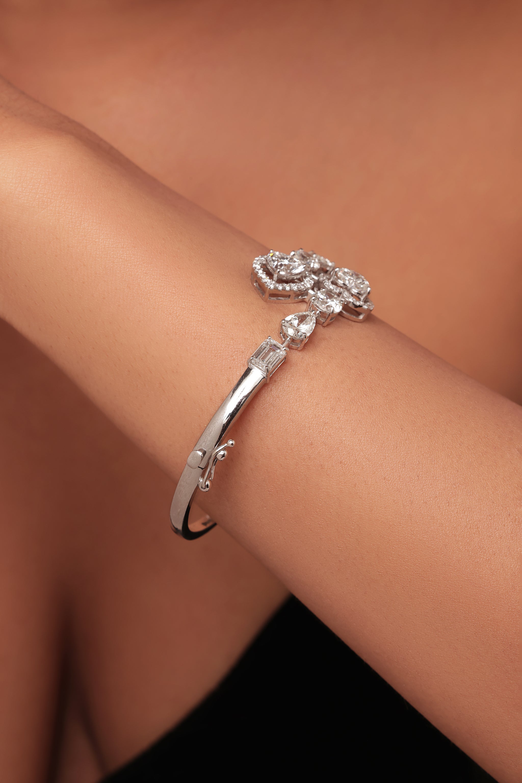 Multi-Shape Diamond oval bracelet