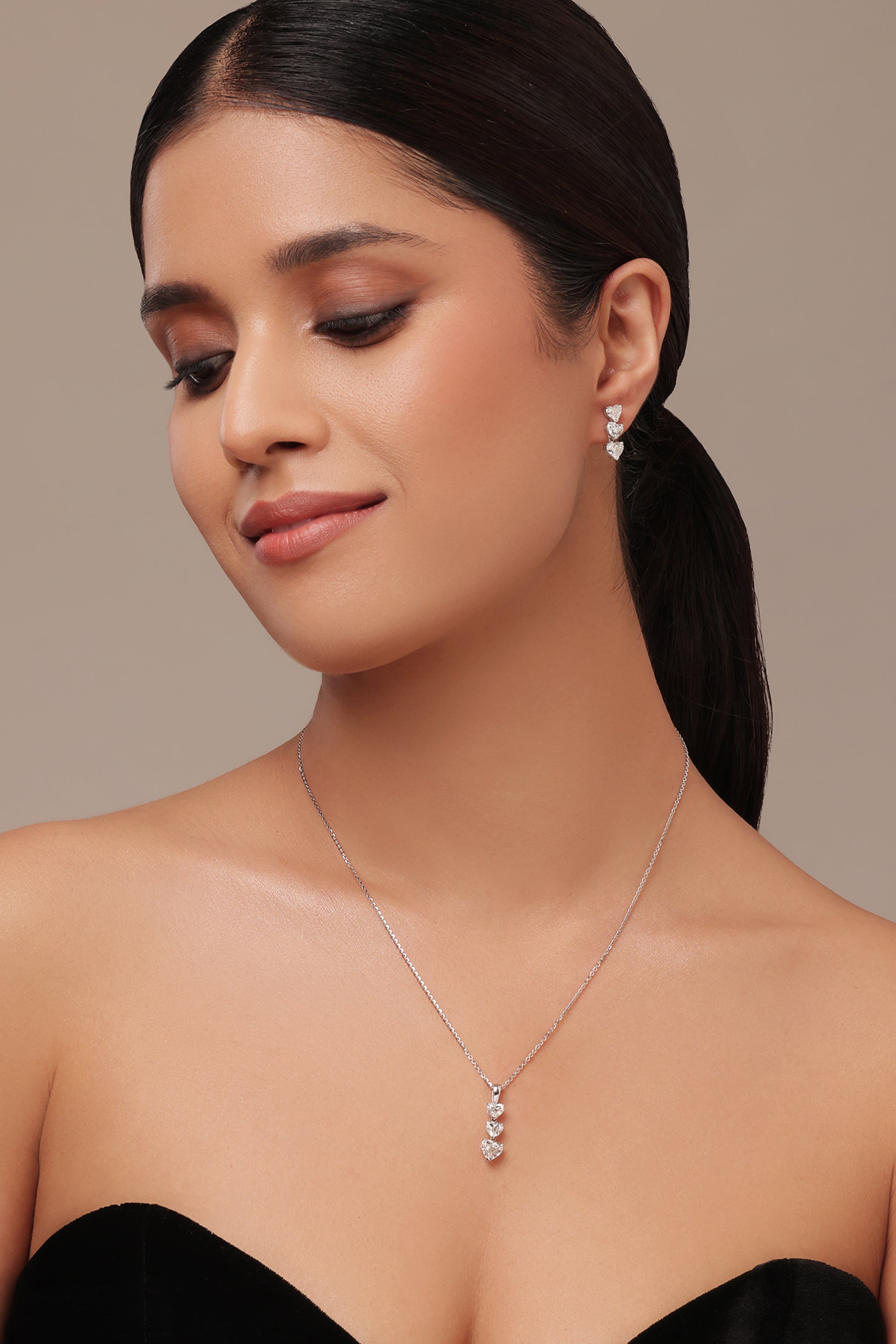 Three Line - heart diamond pendant