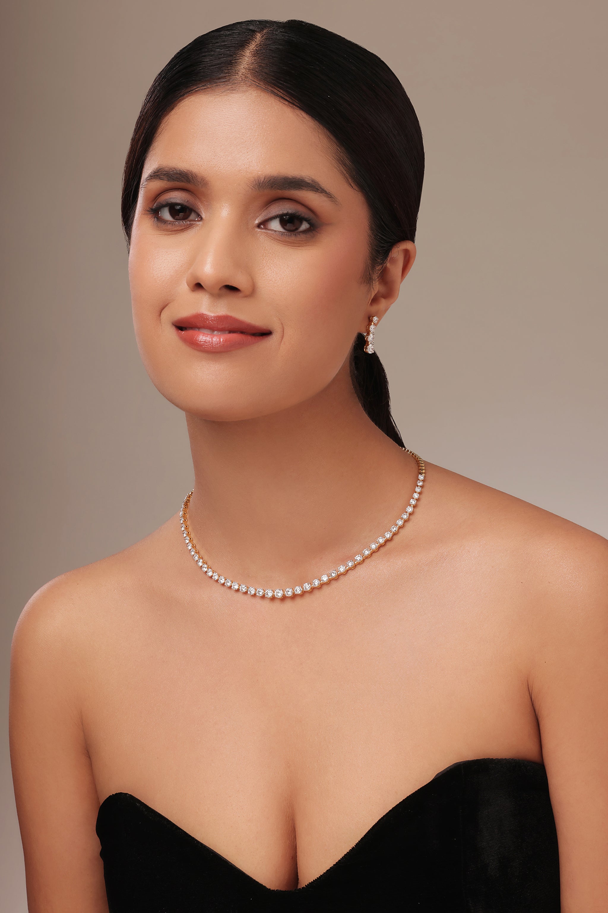 Round Diamond Drop Earring