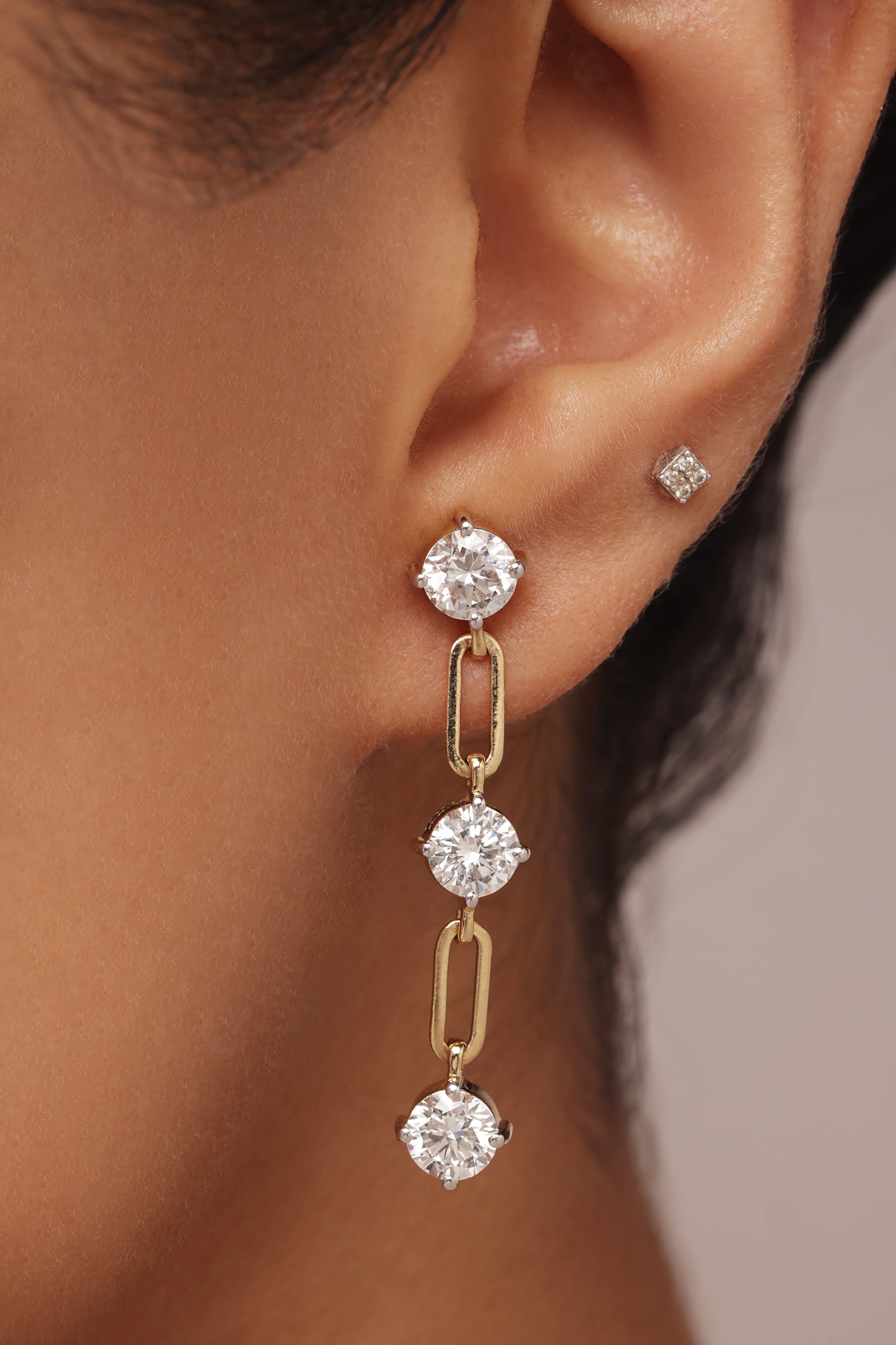 Round Diamond Link Necklace