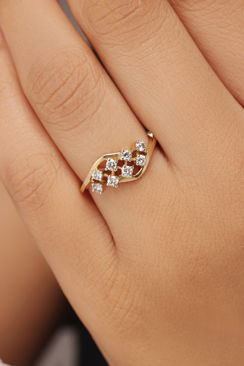 The Round Diamond Vine Ring