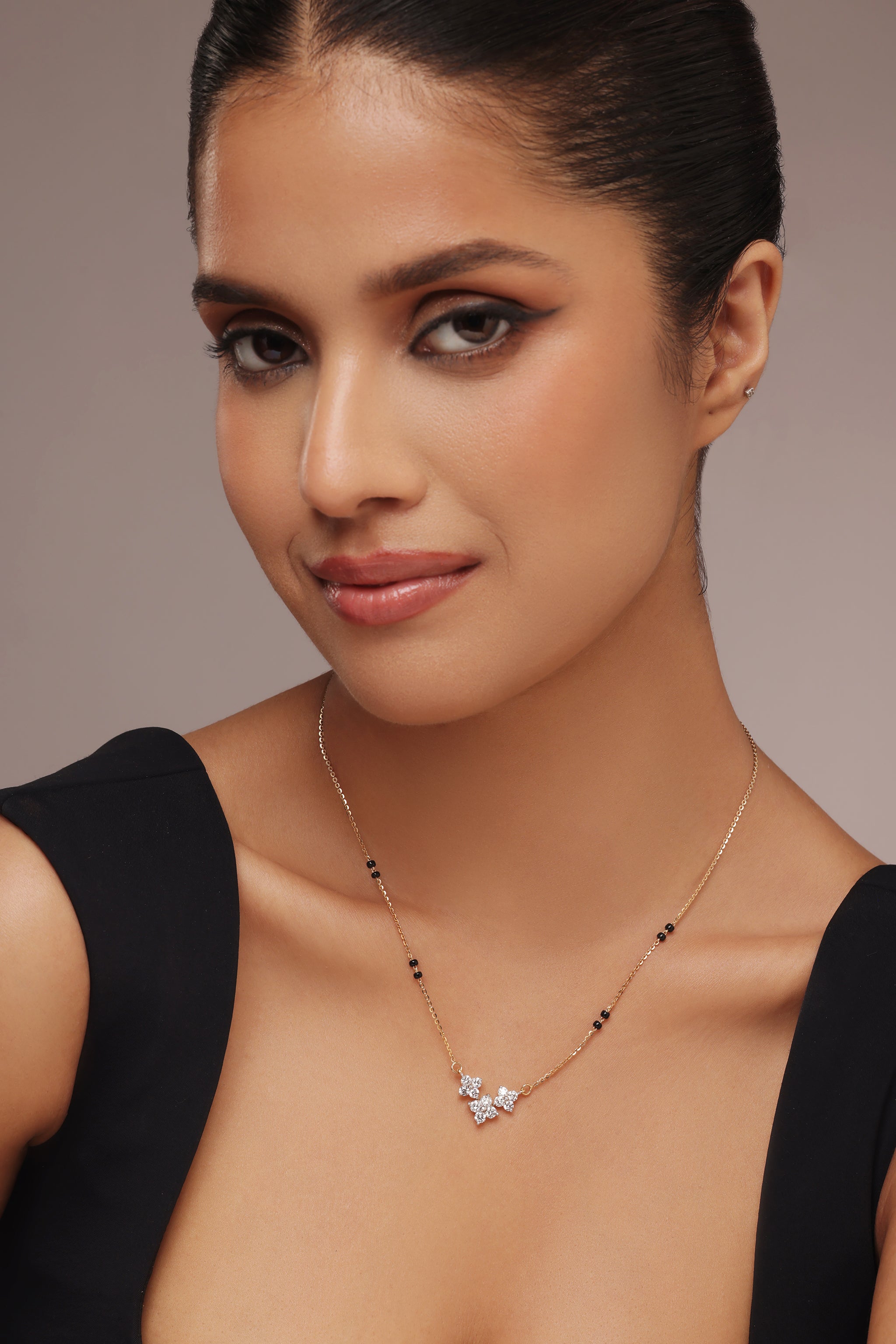 Diamond Floral Cluster tanmania