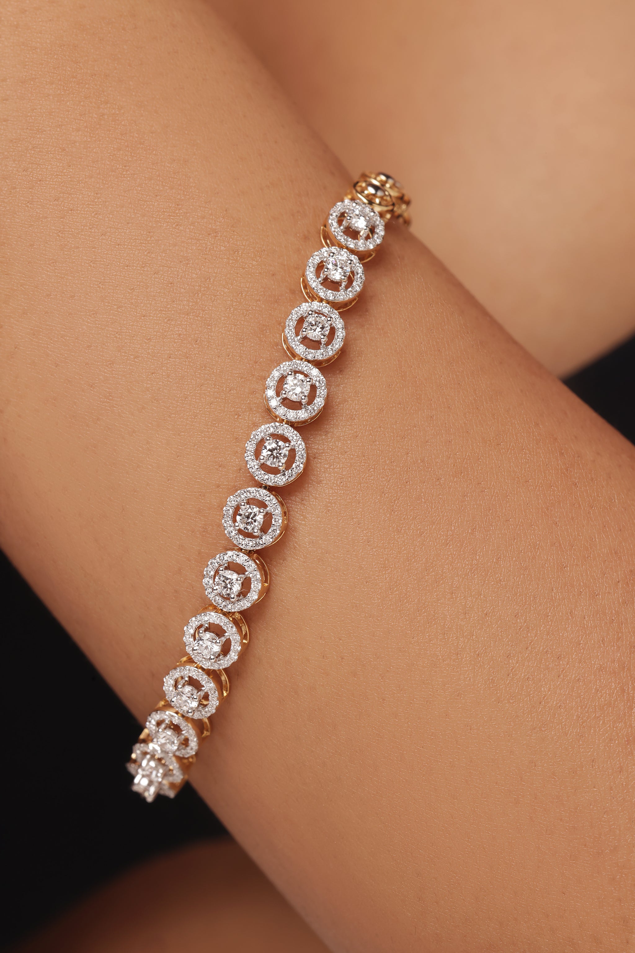 ROUND SOLITAIRE HALO TENNIS BRACELET
