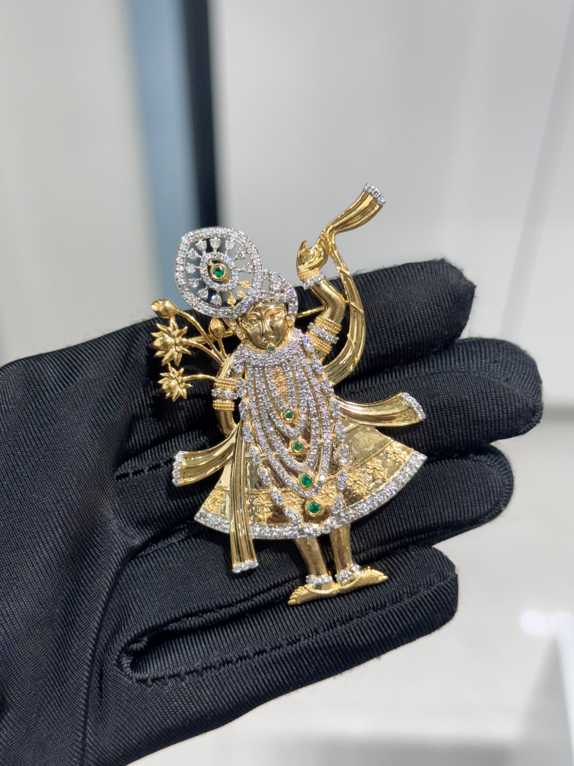 Shreenath Ji - Brooch (Silver)
