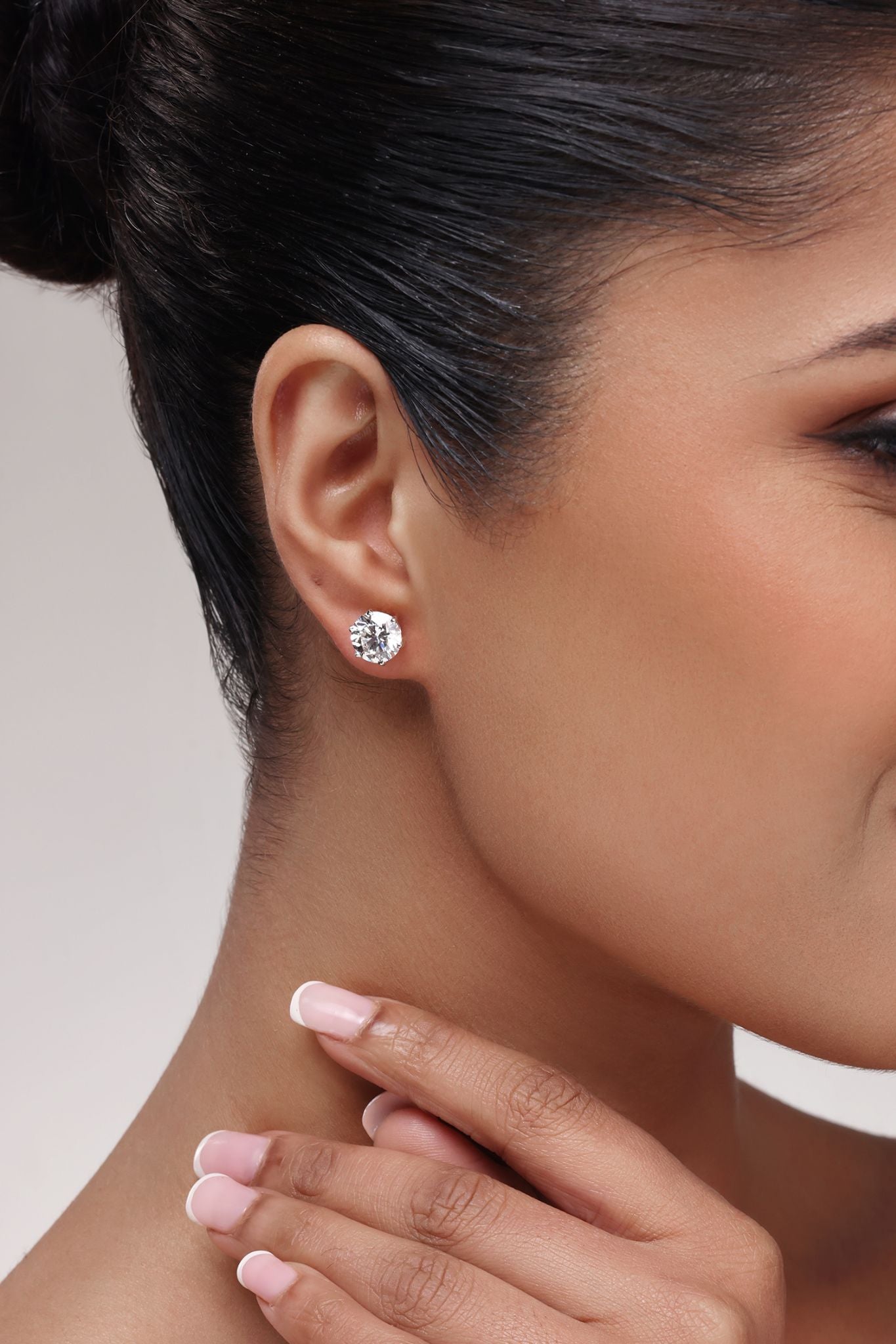 Round Solitaire Earrings